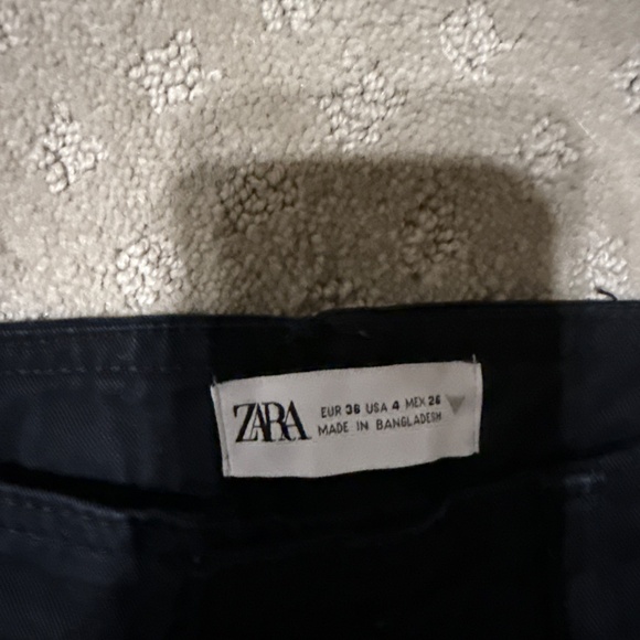 Zara Black Cargo pants - Picture 2 of 2
